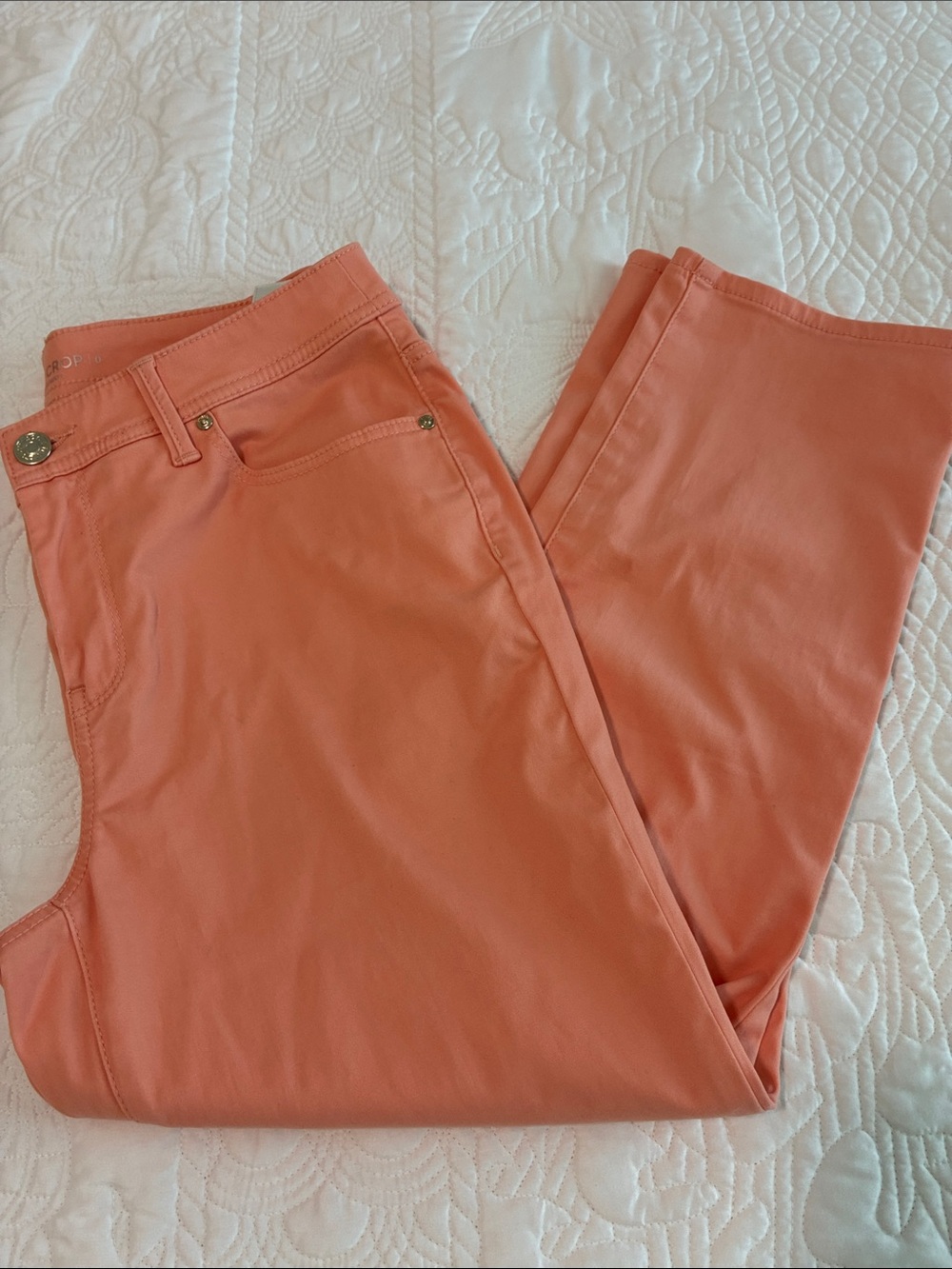 Chico’s The Platinum Crop - Coral Straight-Leg Pants